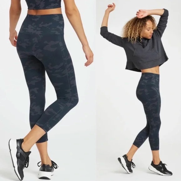 SPANX Black Camo Look At Me Now Seamless Leggings L - Picture 6 of 7